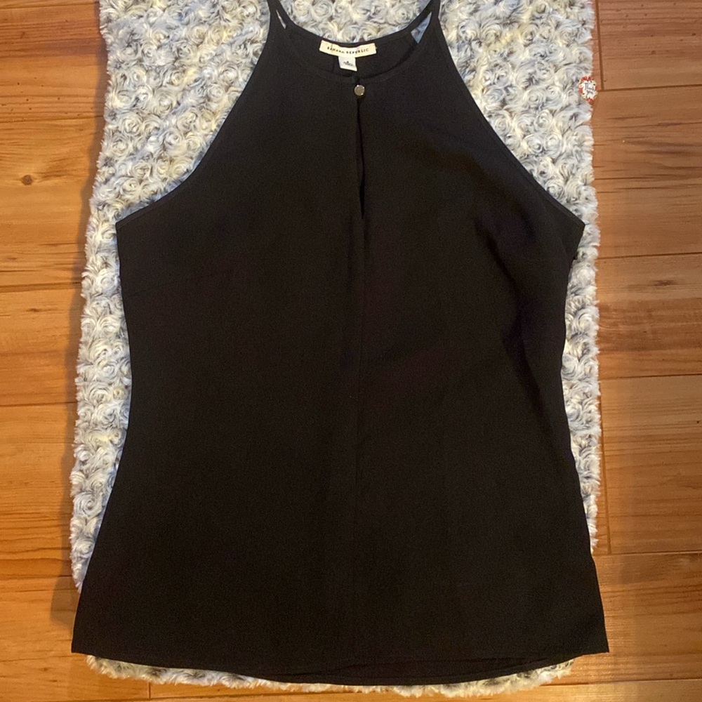 Banana Republic Keyhole Top Size Medium Black